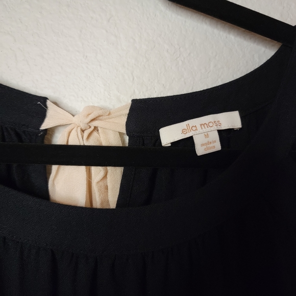 Ella Moss Cold Shoulder Black Top Size M - Picture 4 of 6